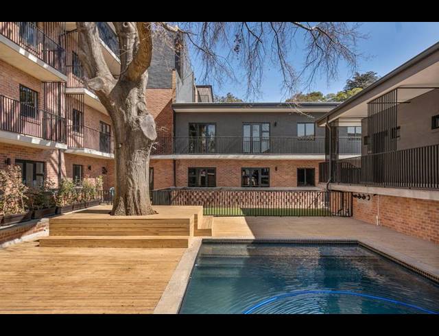 1 BEDROOM APARTMENT FOR SALE IN HYDE PARK